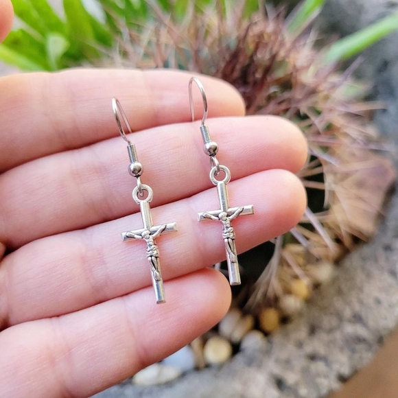 Pair of Silver Simple Dainty Classic Crucifix Cross Hook Drop Earrings - Picture 5 of 8